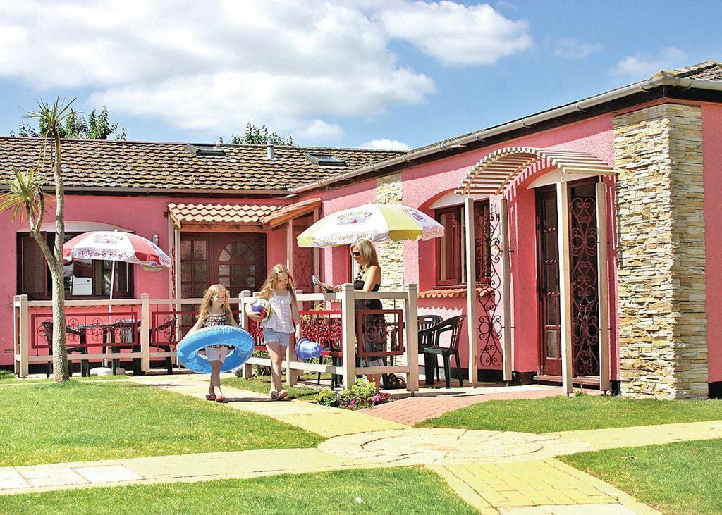 Welcome Family Hotel Dawlish Buitenkant foto